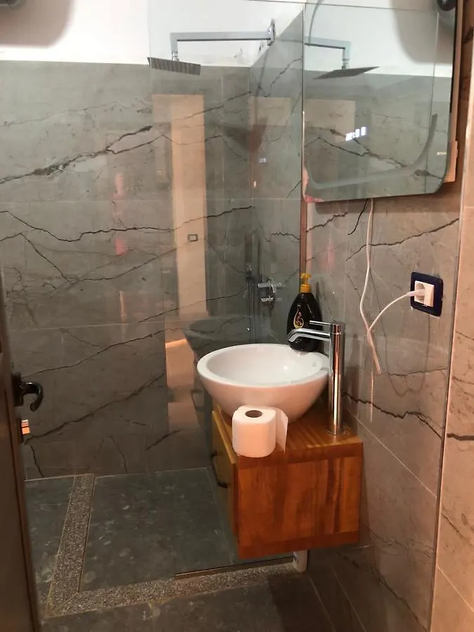 Vila Osmani 1 Ksamil Apartment